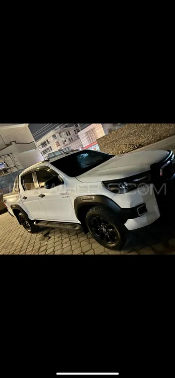 Toyota Hilux 2022 for Sale in Islamabad Image-1