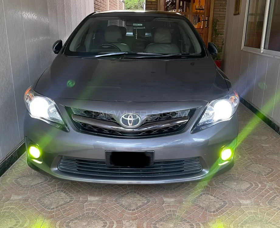 Toyota Corolla 2011 for Sale in Peshawar Image-1