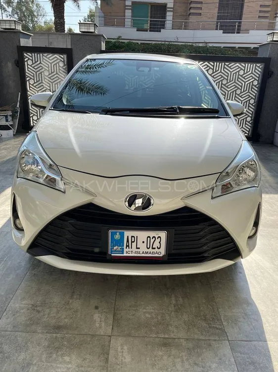 Toyota Vitz 2019 for Sale in Faisalabad Image-1
