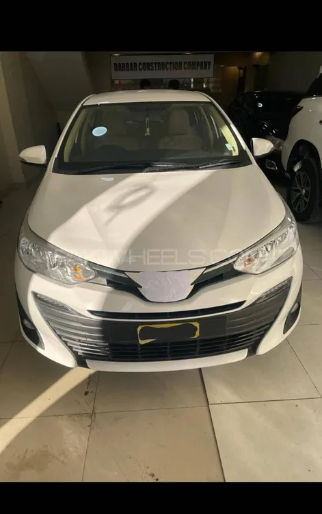 Toyota Yaris Sedan 2021 for Sale in Karachi Image-1