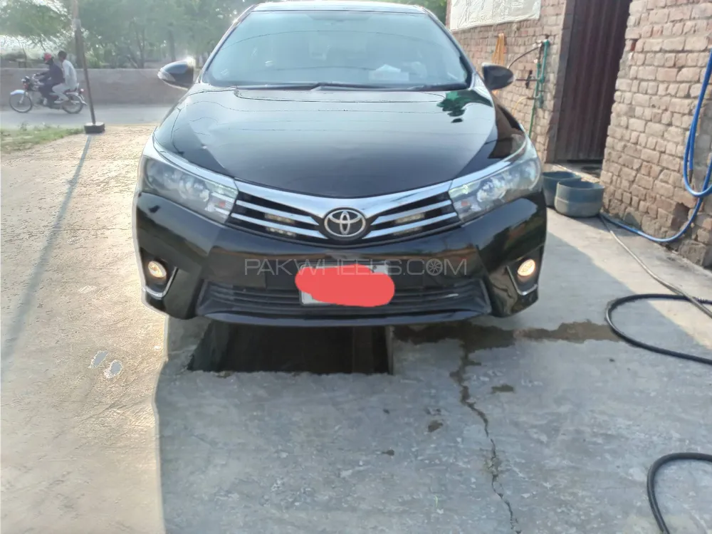 Toyota Corolla 2015 for Sale in Sheikhupura Image-1