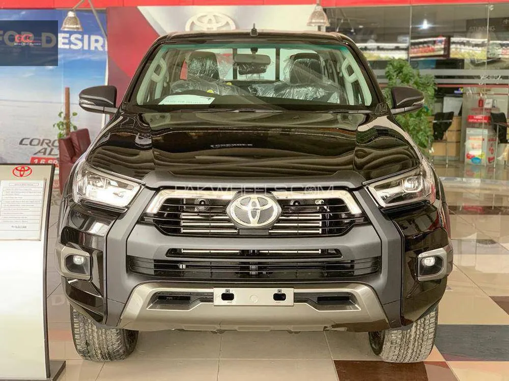 Toyota Hilux 2023 for Sale in Karachi Image-1
