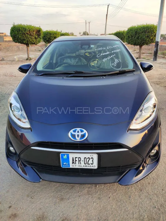 Toyota Aqua 2018 for Sale in Islamabad Image-1