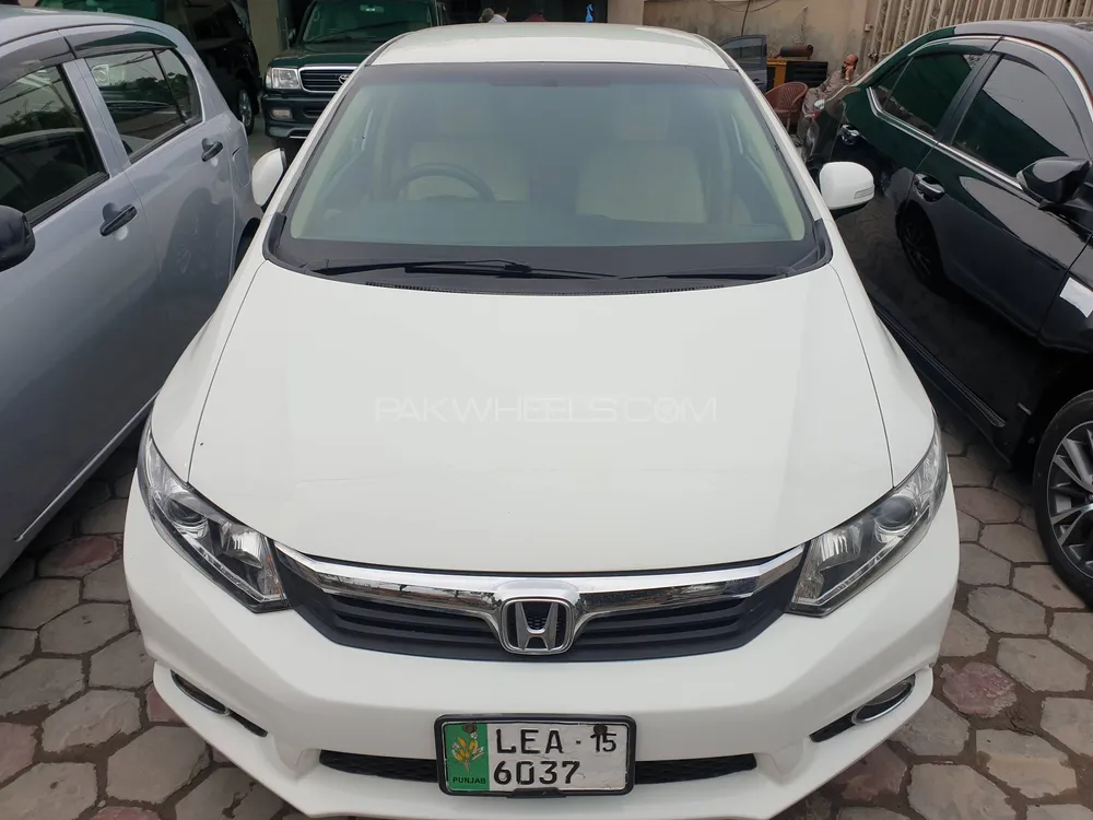 Honda Civic 2015 for Sale in Lahore Image-1