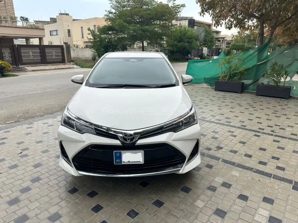 Toyota Corolla 2021 for Sale in Lahore Image-1