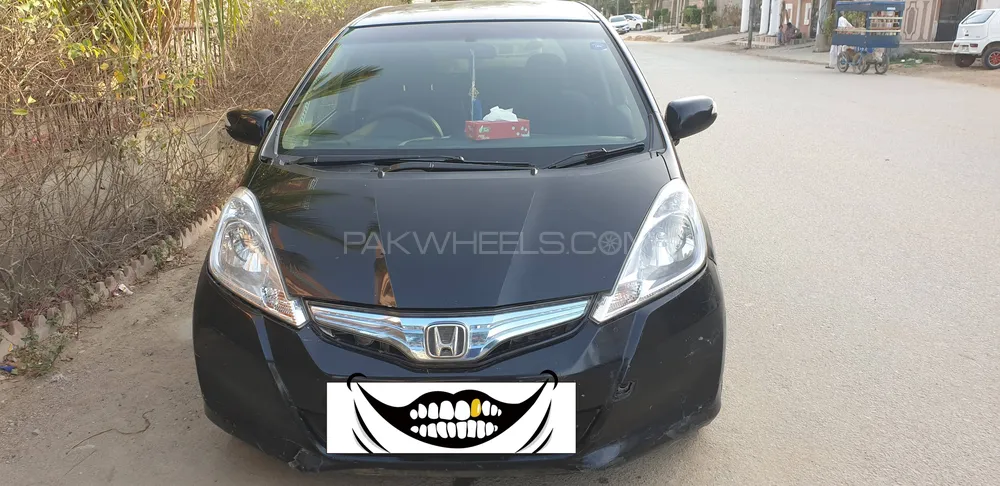 Honda Fit 2012 for Sale in Karachi Image-1