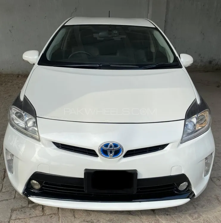 Toyota Prius 2014 for Sale in Gujranwala Image-1