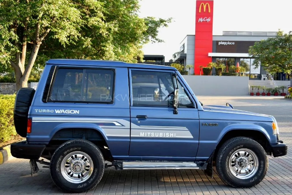 Mitsubishi Pajero 1990 for Sale in Rawalpindi Image-1
