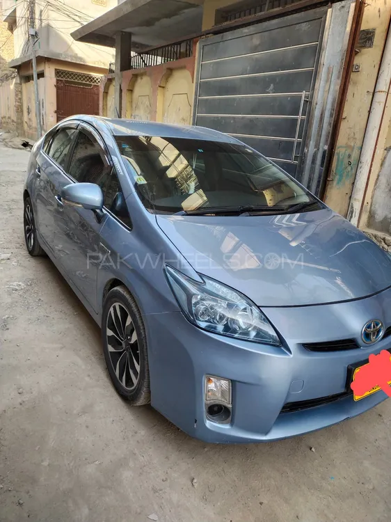 Toyota Prius 2011 for Sale in Quetta Image-1