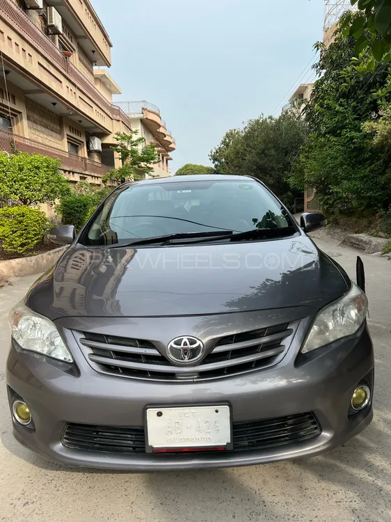 Toyota Corolla 2013 for Sale in Islamabad Image-1