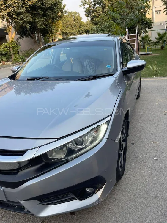 Honda Civic 2018 for Sale in Lahore Image-1