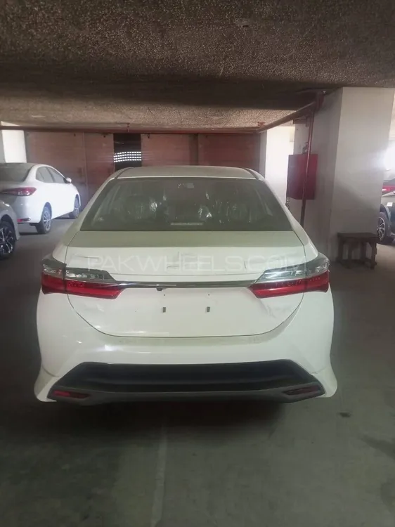 Toyota Corolla 2023 for Sale in Karachi Image-1