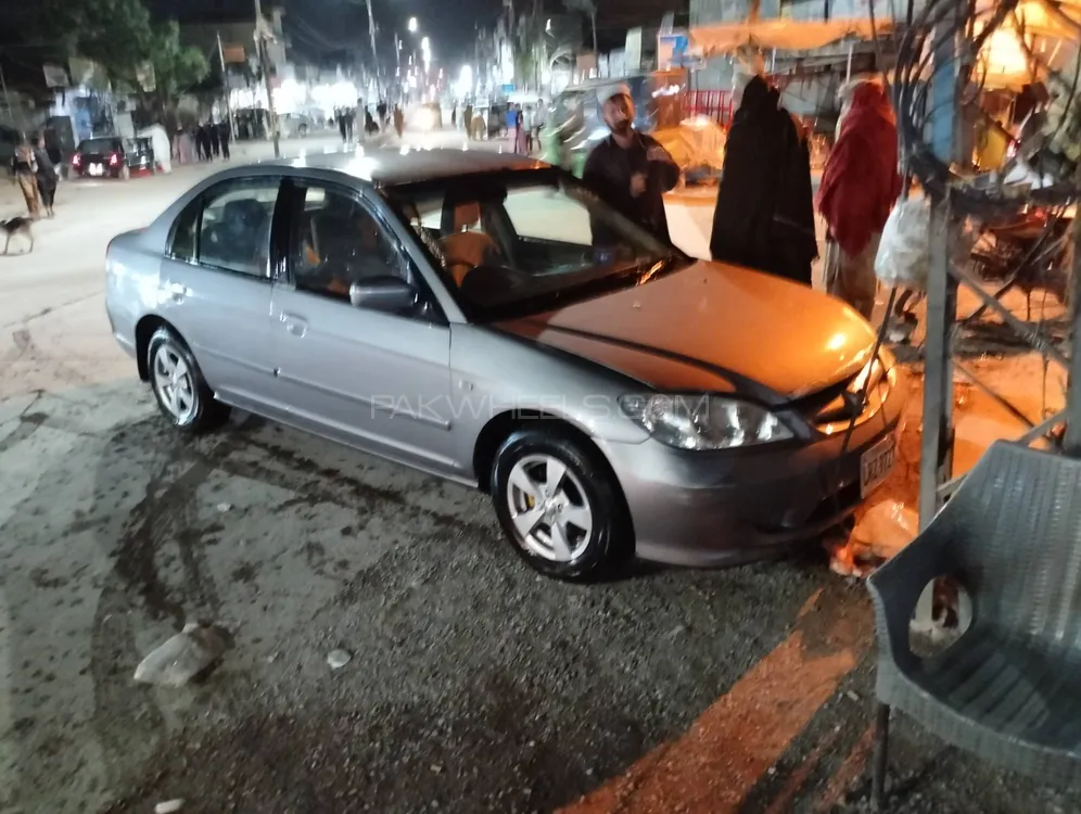 Honda Civic 2004 for Sale in Islamabad Image-1
