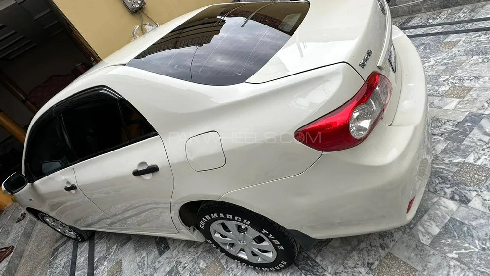 Toyota Corolla 2012 for Sale in Mardan Image-1