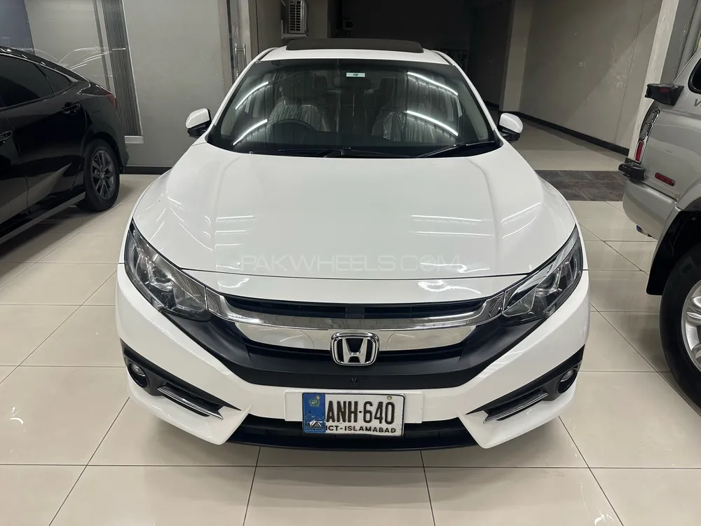 Honda Civic 2019 for Sale in Peshawar Image-1