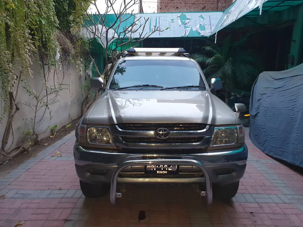 Toyota Hilux 2003 for Sale in Faisalabad Image-1