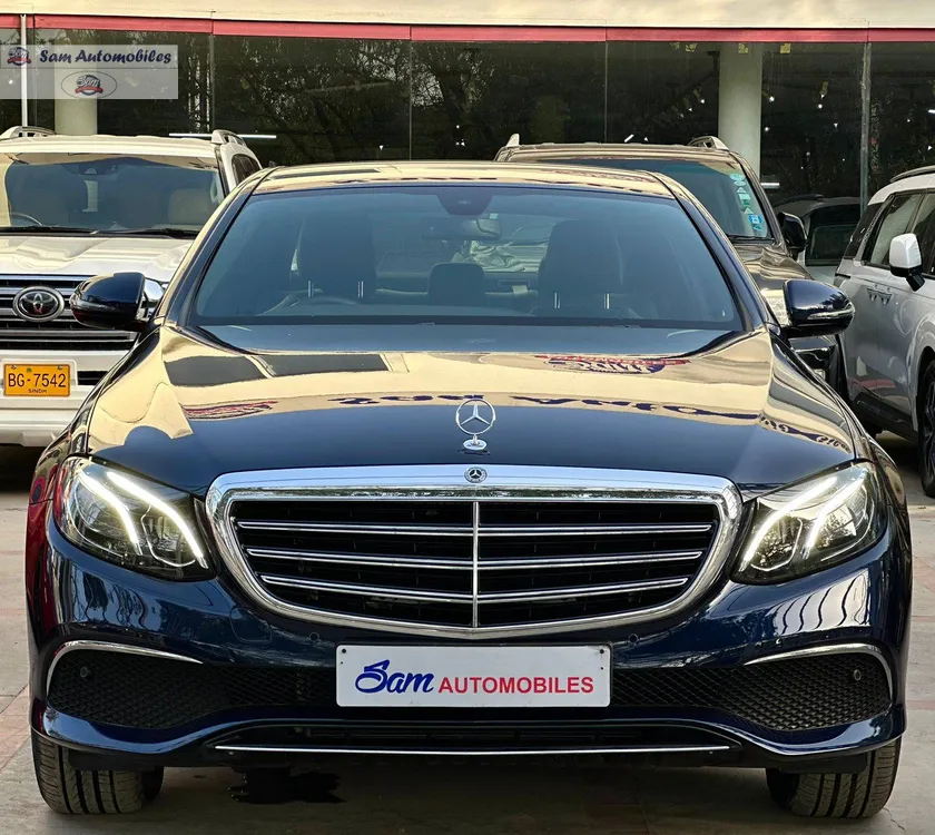 Mercedes Benz E Class 2019 for Sale in Karachi Image-1