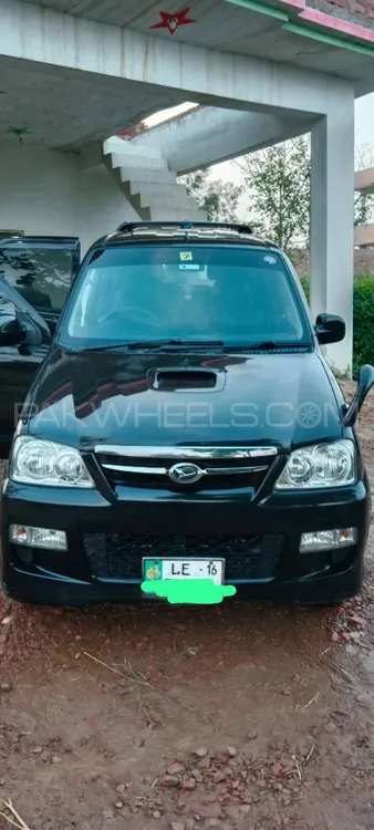 Daihatsu Terios Kid 2010 for Sale in Pattoki Image-1
