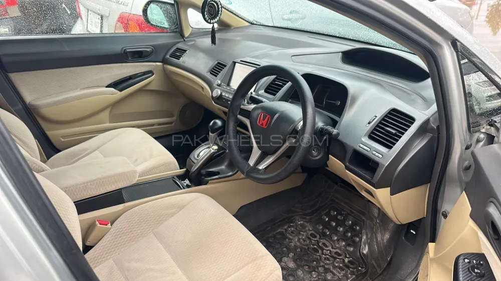 Honda Civic 2010 for Sale in Gujranwala Image-1