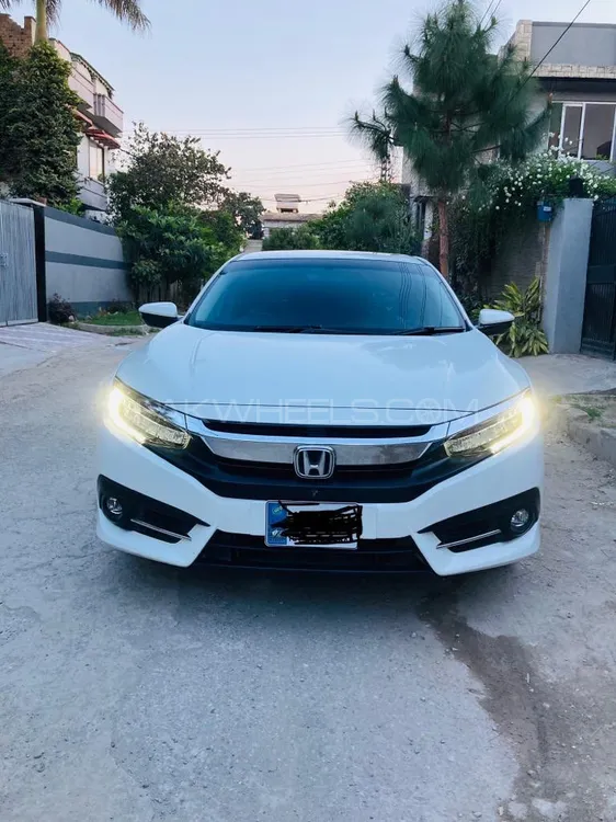 Honda Civic 2016 for Sale in Peshawar Image-1