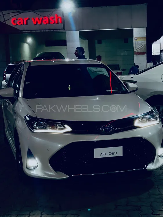 Toyota Corolla Axio 2019 for Sale in Islamabad Image-1