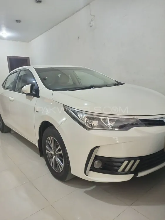 Toyota Corolla 2018 for Sale in Karachi Image-1