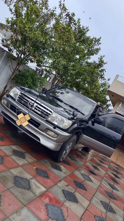 Toyota Land Cruiser 2002 for Sale in Kharian Image-1