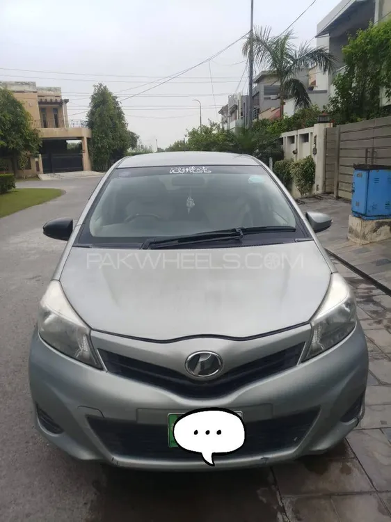 Toyota Vitz 2011 for Sale in Lahore Image-1