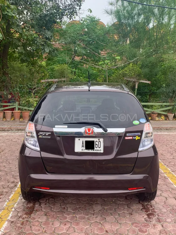 Honda Fit 2011 for Sale in Lahore Image-1