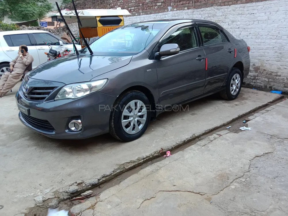 Toyota Corolla 2011 for Sale in Jhelum Image-1
