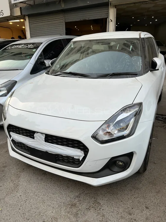 Suzuki Swift 2023 for Sale in Karachi Image-1