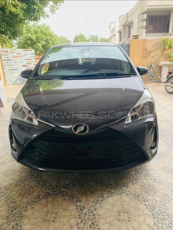 Toyota Vitz 2019 for Sale in Sahiwal Image-1