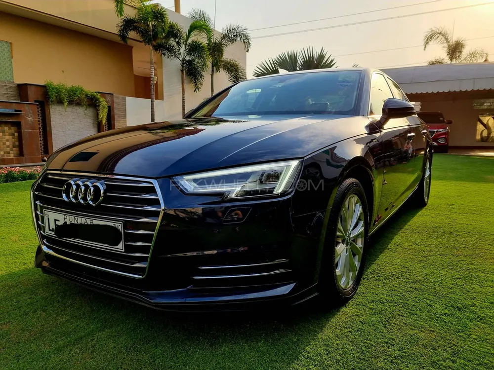 Audi A4 2017 for Sale in Gujranwala Image-1