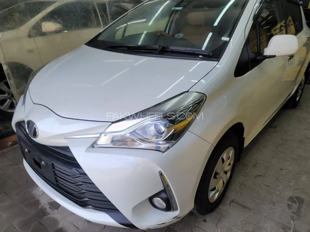 Toyota Vitz F M Package 1.0 2018 for sale in Karachi | PakWheels