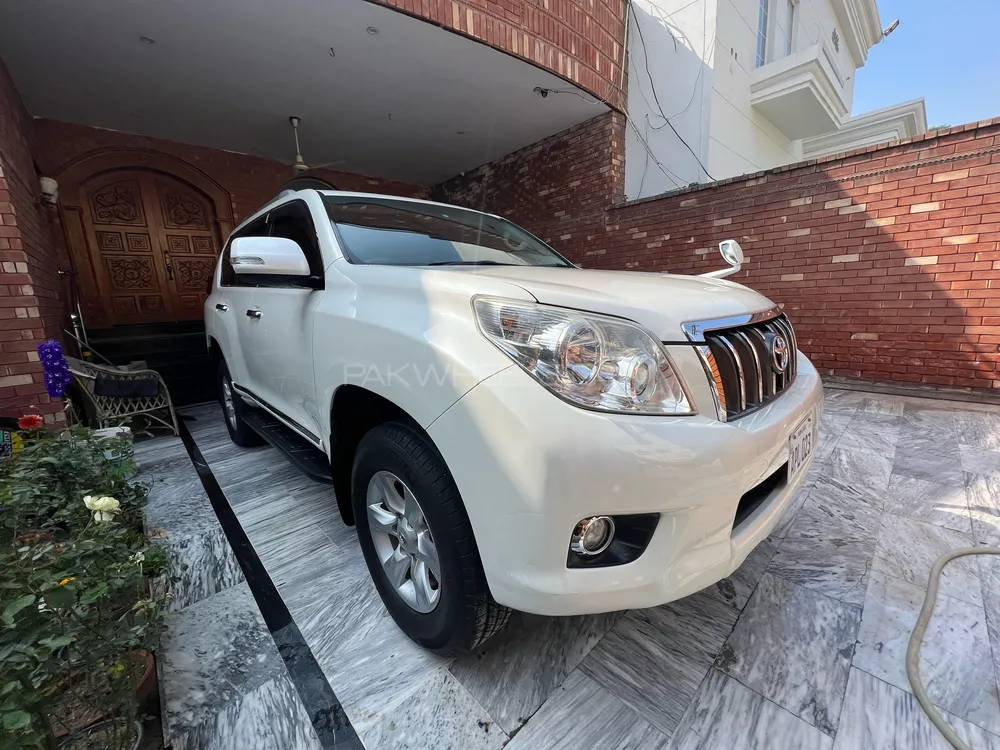 Toyota Prado 2012 for Sale in Lahore Image-1
