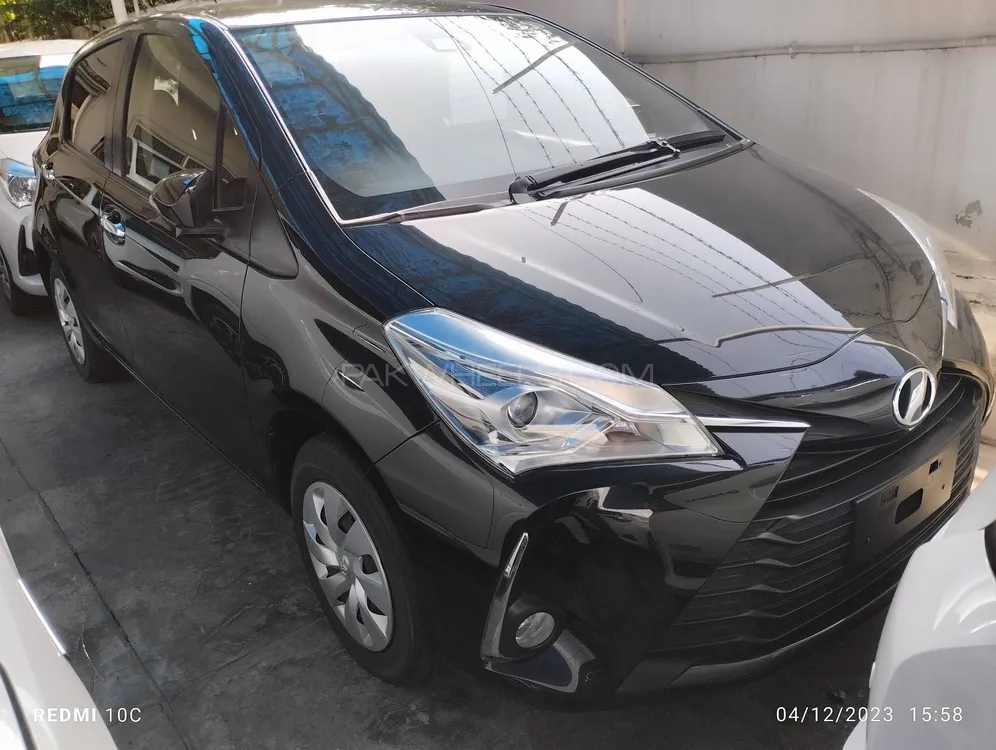 Toyota Vitz 2019 for Sale in Lahore Image-1