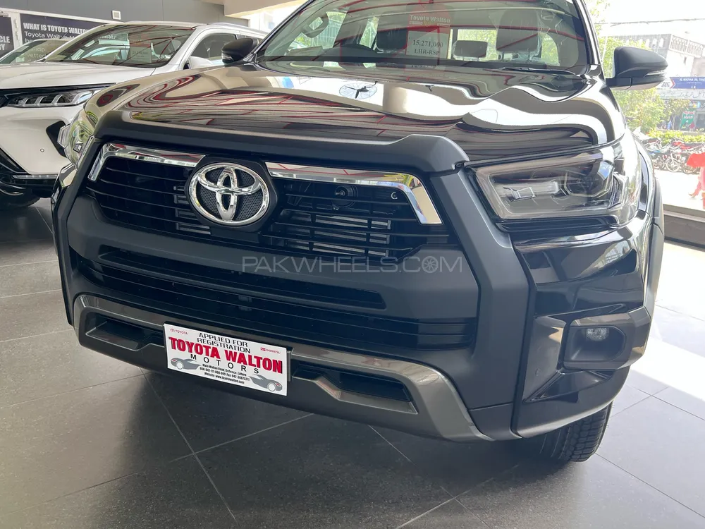 Toyota Hilux 2023 for Sale in Lahore Image-1