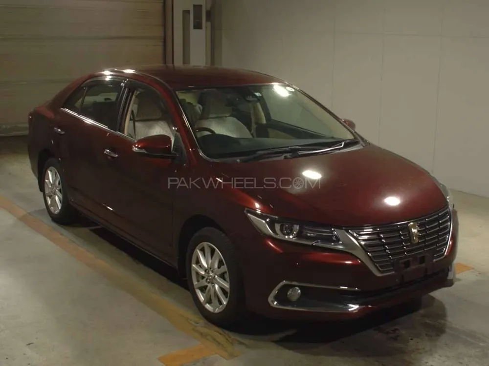 Toyota Premio 2018 for Sale in Lahore Image-1