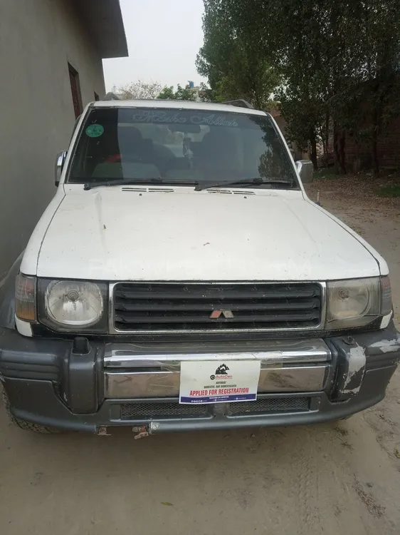 Mitsubishi Pajero 1992 for Sale in Chichawatni Image-1