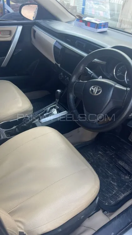 Toyota Corolla 2015 for Sale in Mandi bahauddin Image-1