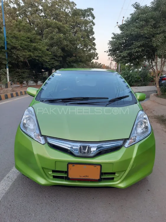 Honda Fit 2011 for Sale in Karachi Image-1