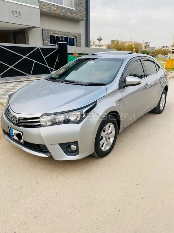 Toyota Corolla 2015 for Sale in Islamabad Image-1