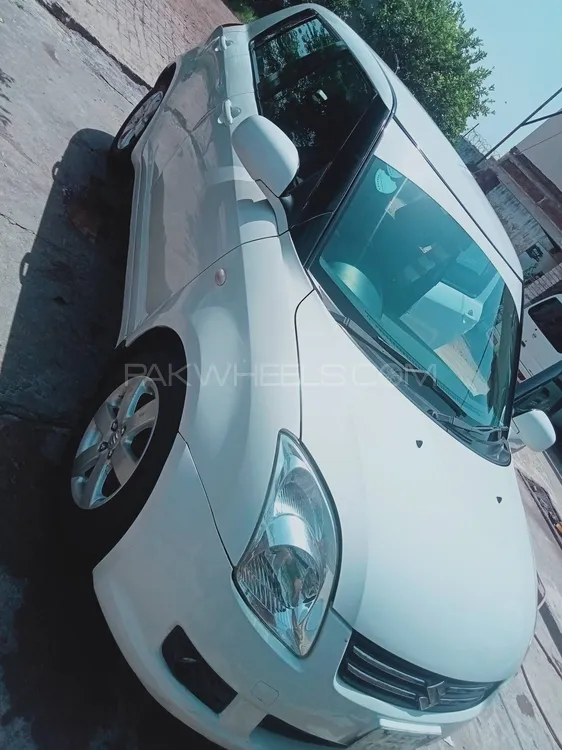 Suzuki Swift 2012 for Sale in Gujrat Image-1