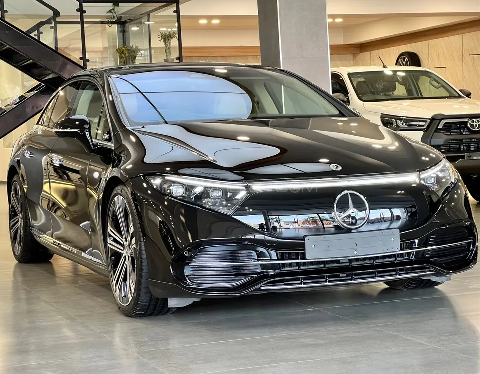 Mercedes Benz EQS 2023 for Sale in Islamabad Image-1