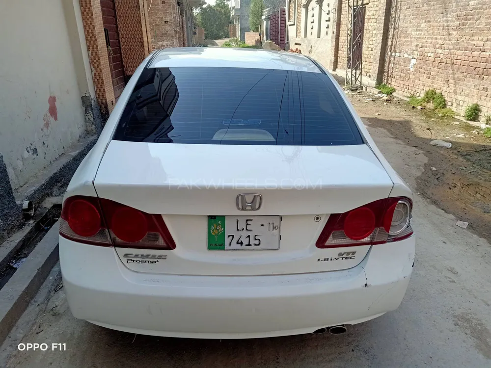 Honda Civic 2011 for Sale in Chakwal Image-1