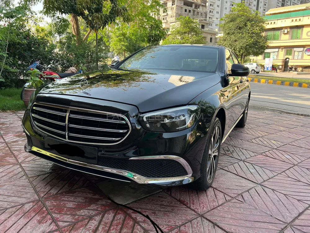 Mercedes Benz E Class 2022 for Sale in Islamabad Image-1
