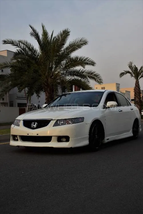 Honda Accord 2003 for Sale in Lahore Image-1