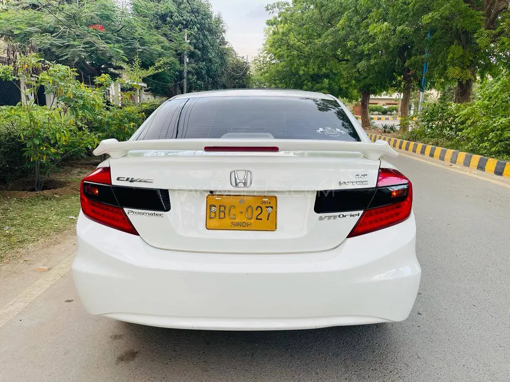 Honda Civic VTi Oriel Prosmatec 1.8 iVTEC 2014 for sale in Karachi