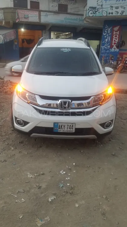 Honda BR-V 2018 for Sale in Haripur Image-1
