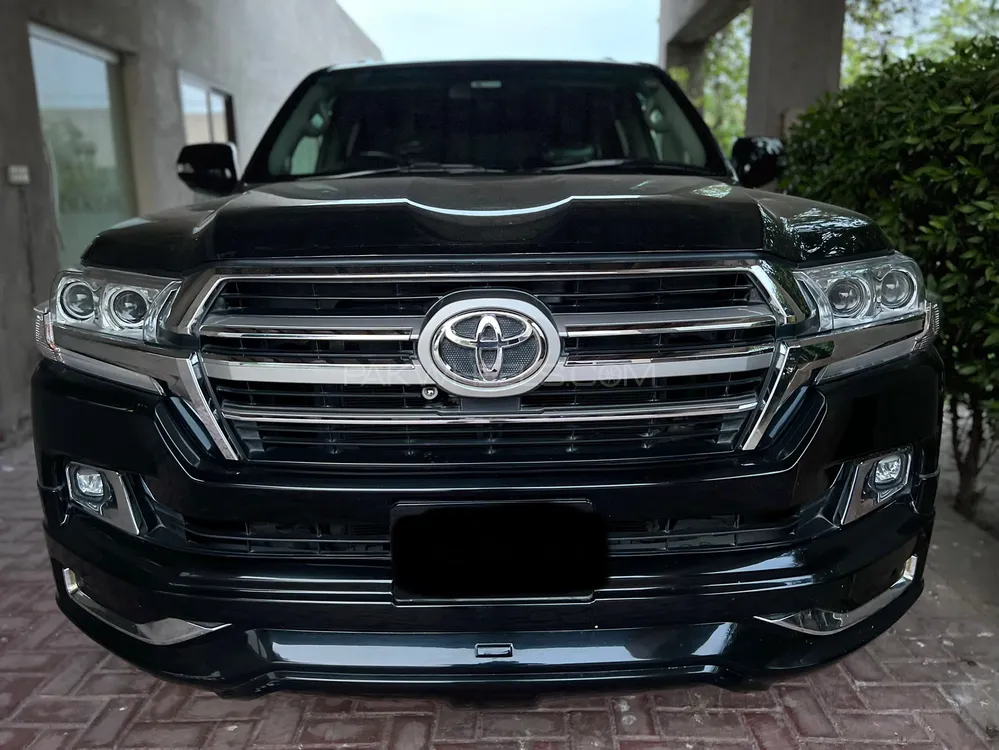 Toyota Land Cruiser 2010 for Sale in Faisalabad Image-1